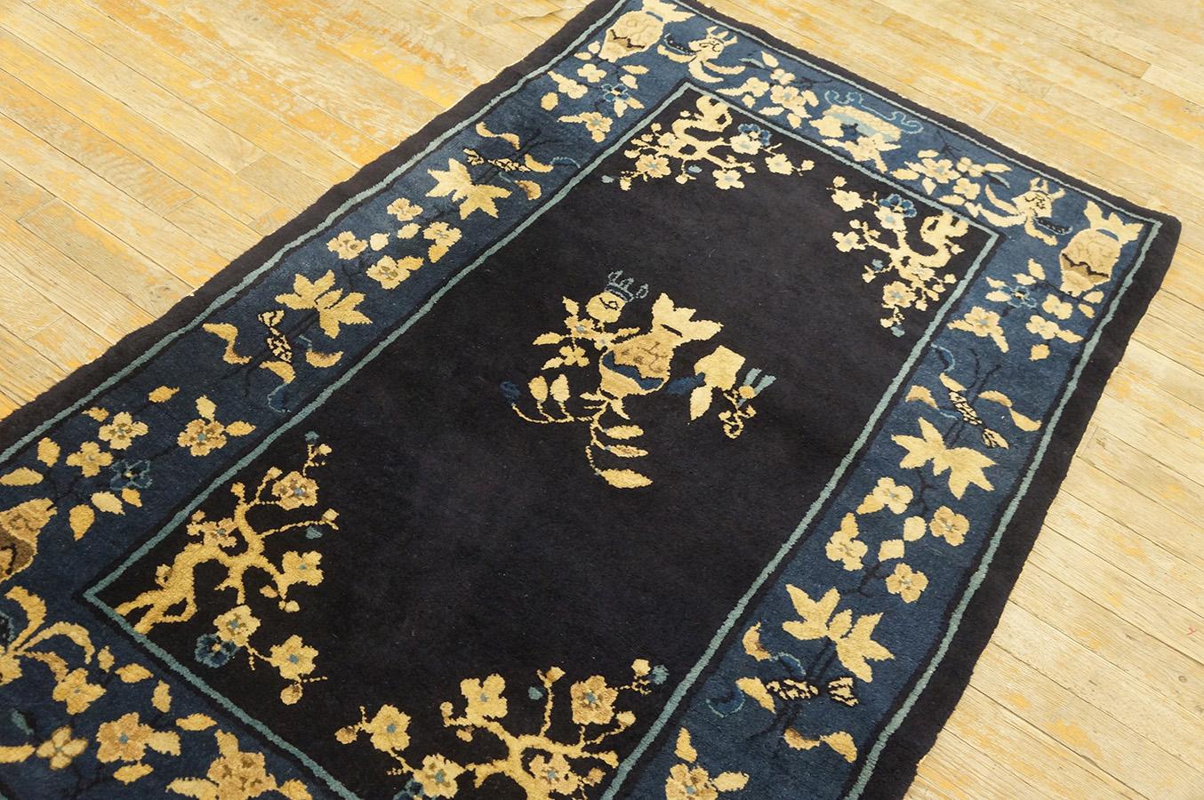 Early 20th Century Chinese Peking Rug ( 3' x 4'10'' - 91 x 147 ) For Sale 6