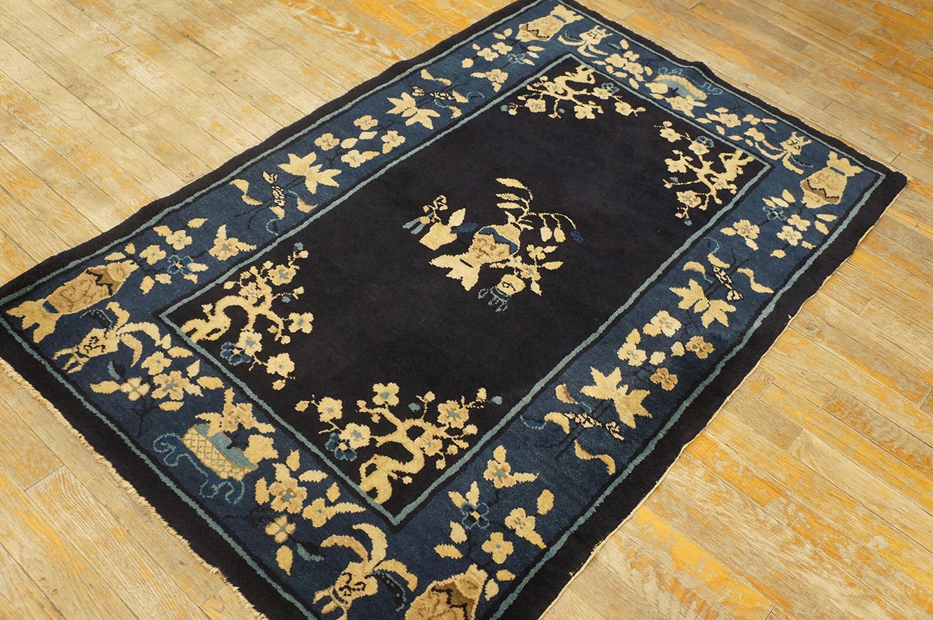 Hand-Knotted Early 20th Century Chinese Peking Rug ( 3' x 4'10'' - 91 x 147 ) For Sale