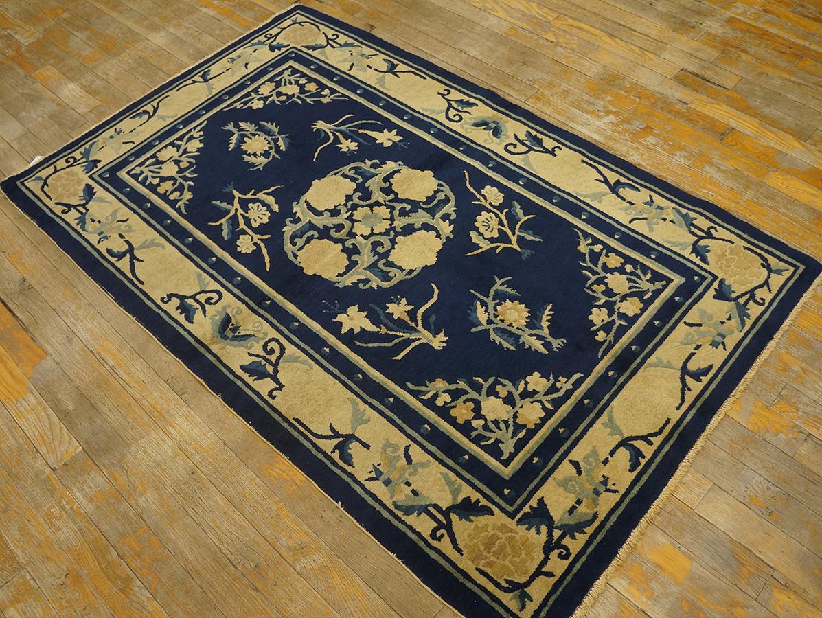 Antique Chinese Peking Rug 3' 0''x 4' 10'' In Good Condition For Sale In New York, NY