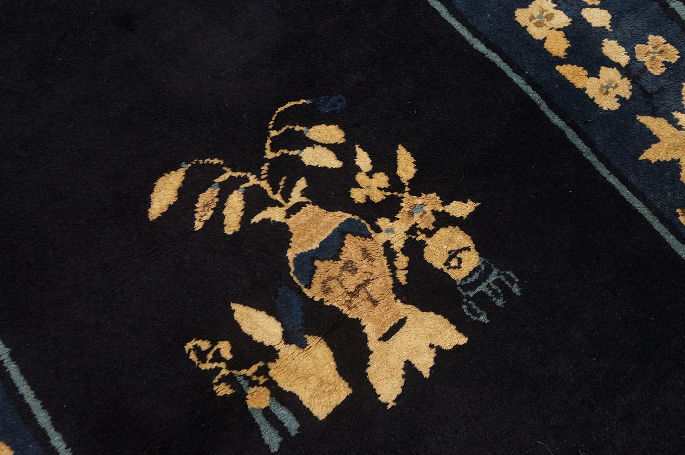 Early 20th Century Chinese Peking Rug ( 3' x 4'10'' - 91 x 147 ) For Sale 3