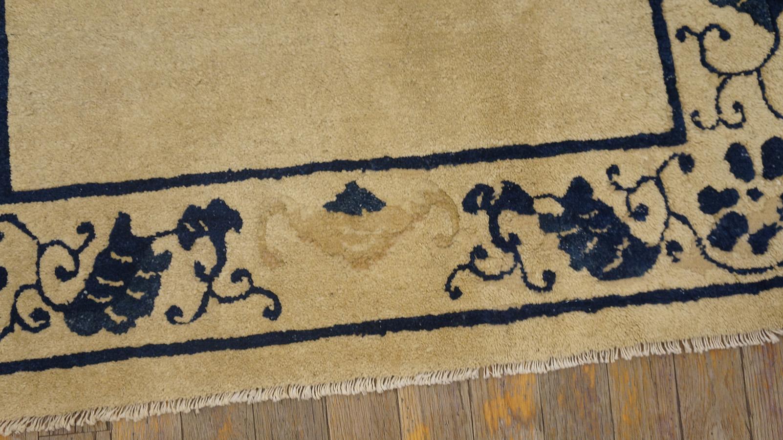 Antique Chinese Peking Rug 3' 0''x 5' 0'' For Sale 4