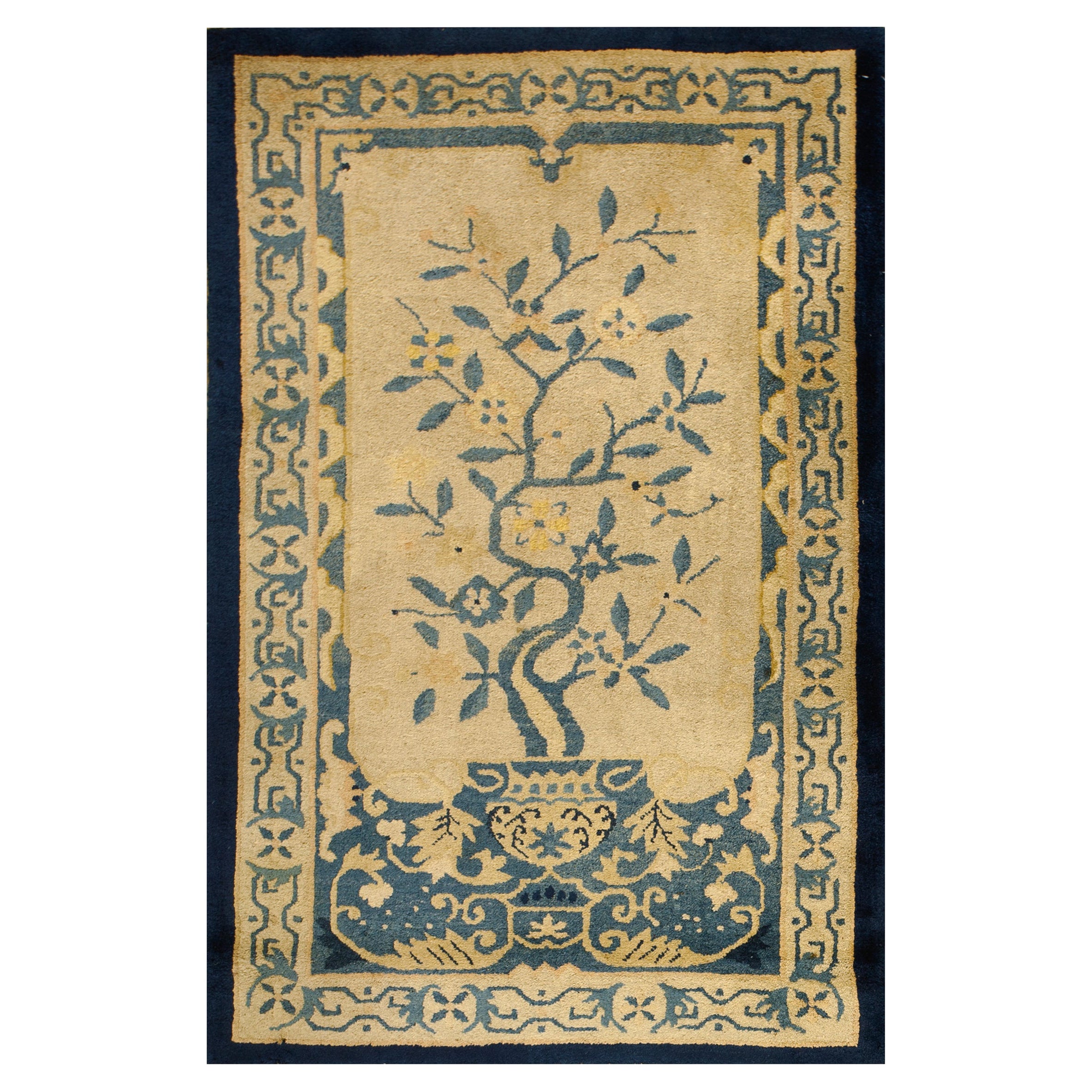 Tapis chinois ancien de Pékin de 3' 2""" x 4' 10""