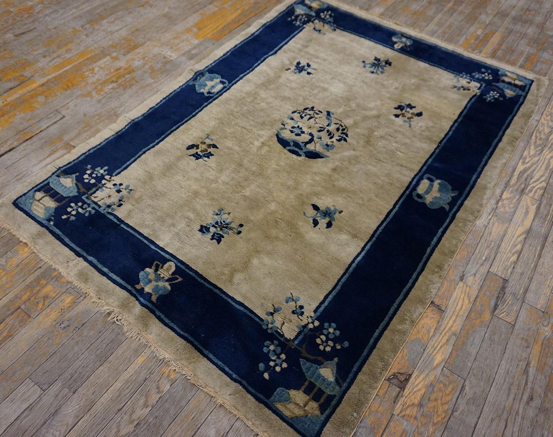 Hand-Knotted Early 20th Century Chinese Peking Carpet ( 4' x 5'9