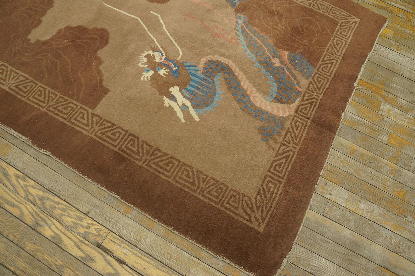 Early 20th Century Chinese Peking Dragon Carpet ( 4' 3'' x 6' 9'' - 130 x 205 ) For Sale 7