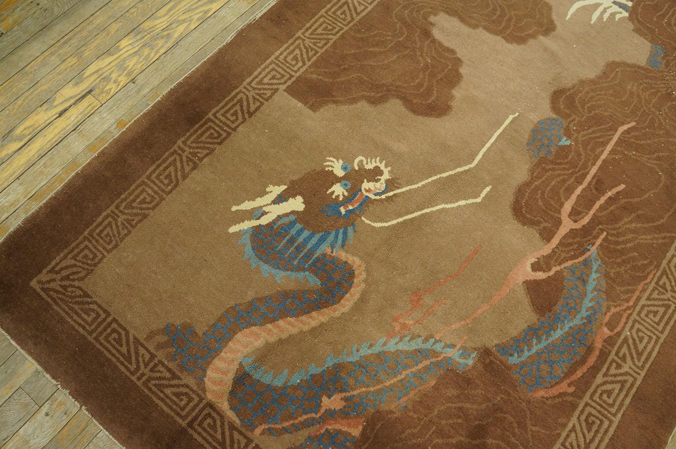 Wool Early 20th Century Chinese Peking Dragon Carpet ( 4' 3'' x 6' 9'' - 130 x 205 ) For Sale