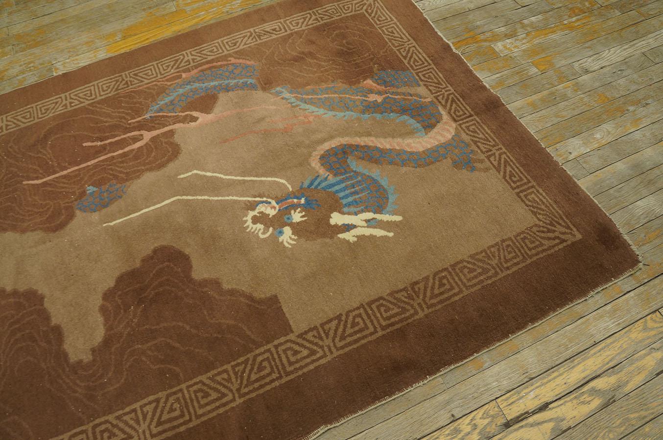Early 20th Century Chinese Peking Dragon Carpet ( 4' 3'' x 6' 9'' - 130 x 205 ) For Sale 4