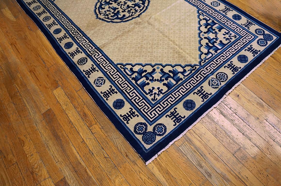 Antique Chinese - Peking rug. Size: 4'0