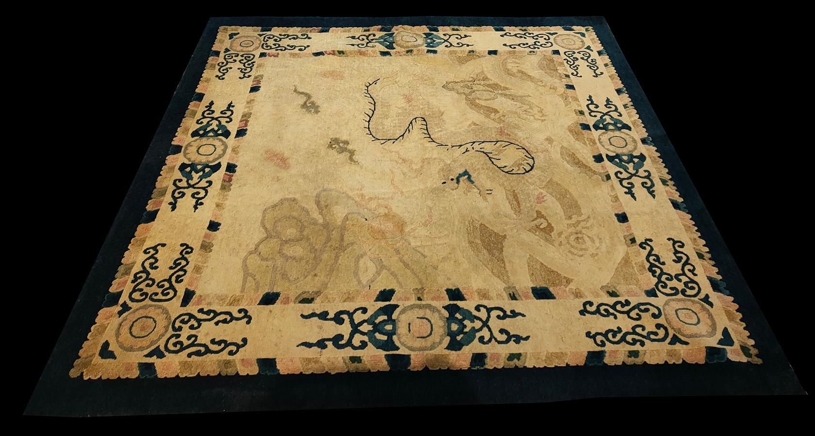 Early 20th Century Chinese Peking Carpet ( 4'10