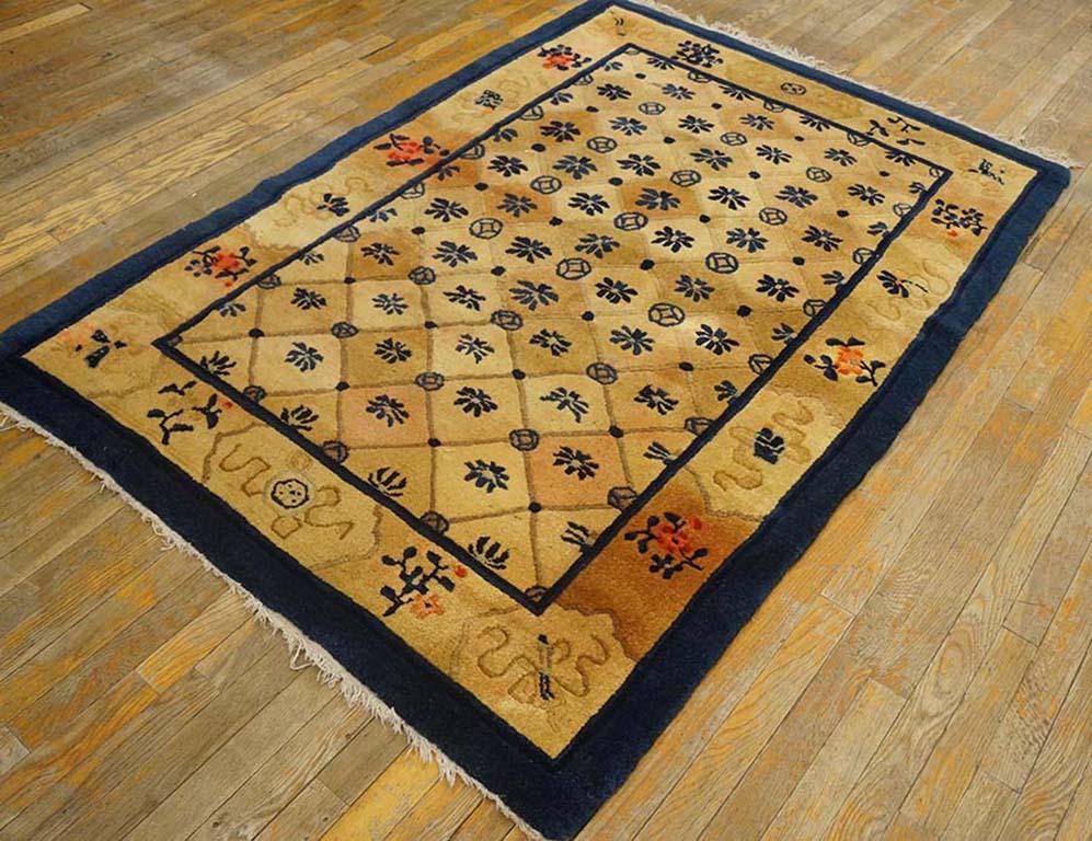 Wool Early 20th Century Chinese Peking Carpet ( 4'3