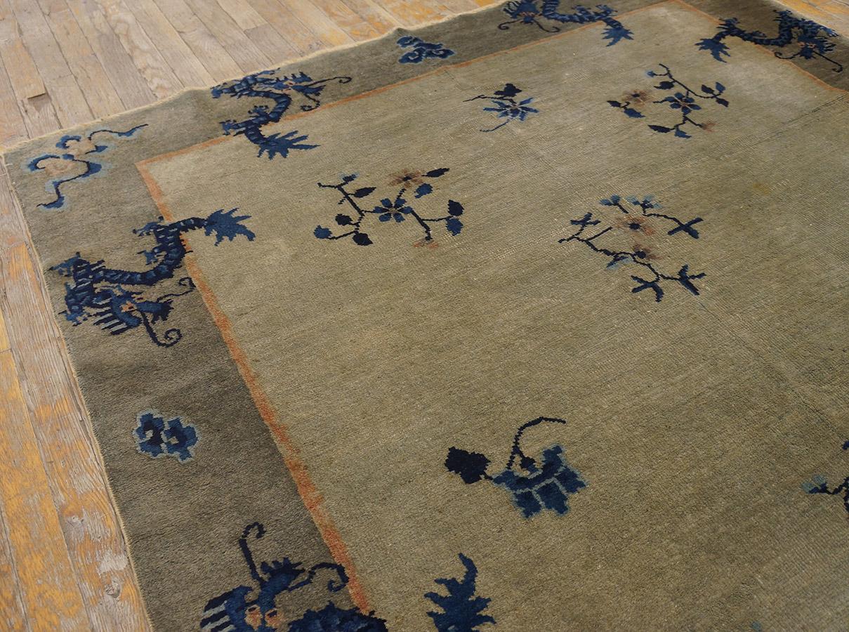 Early 20th Century Chinese Peking Carpet ( 5' x 7'8