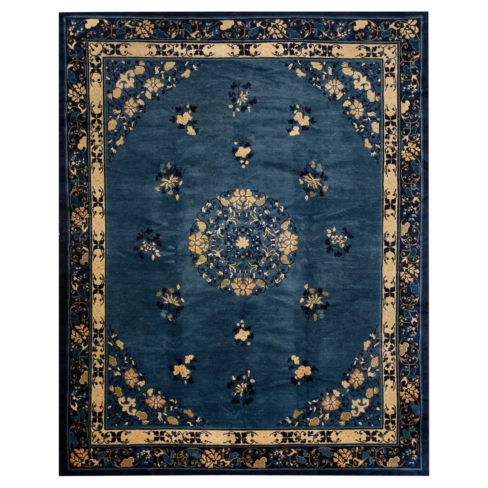 Tapis chinois ancien de Pékin de 7
9"" x 9
9""