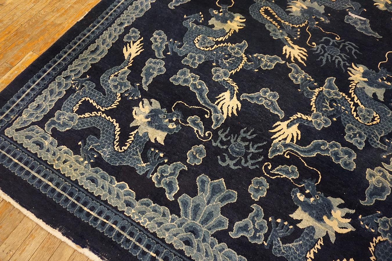 Chinesischer Pekinger Drachenteppich des frühen 20. Jahrhunderts ( 7'' x 10'' - 215 x 305) (Frühes 20. Jahrhundert) im Angebot