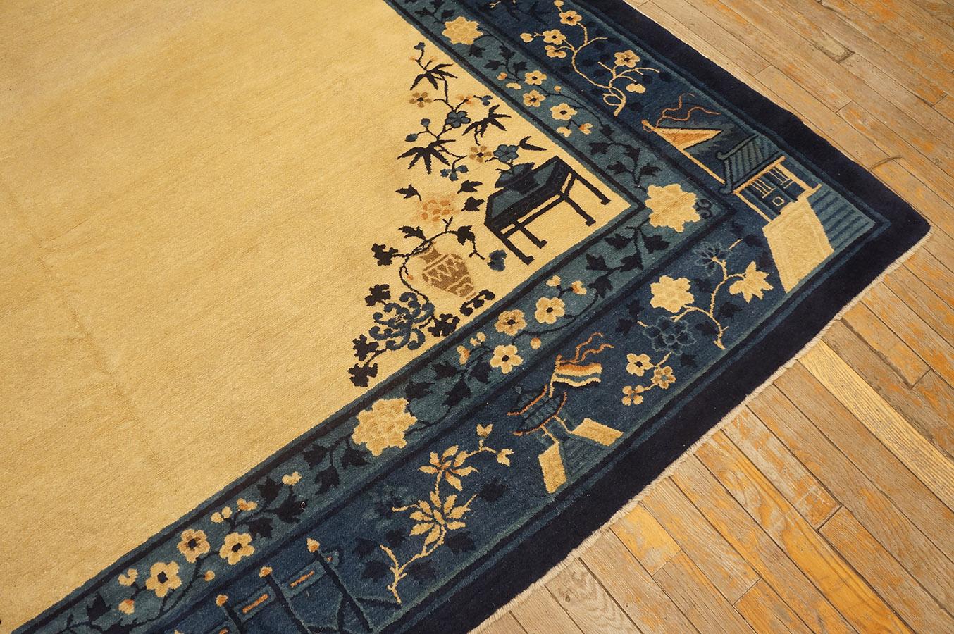Début du 20ème siècle Tapis chinois de Pékin du début du 20ème siècle ( 8' x 9'6'' - 244 x 290 ) en vente