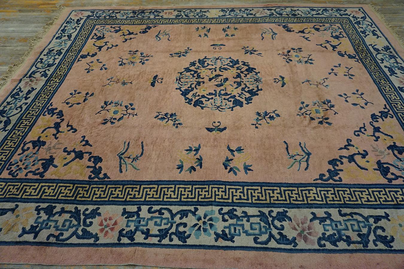 Early 20th Century Chinese Peking Carpet ( 8' 'x 10' - 245x 305 cm )  In Good Condition For Sale In New York, NY