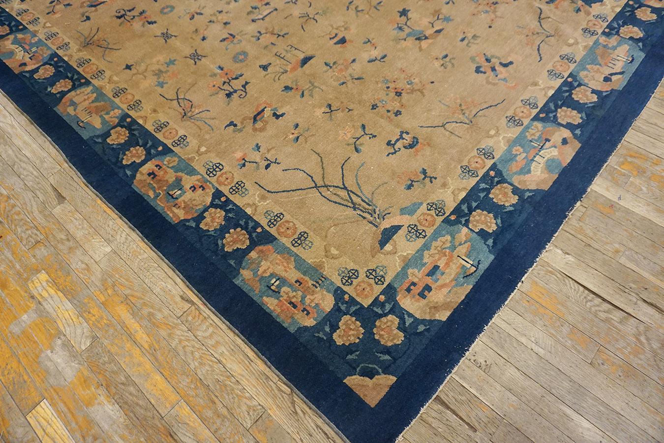 Chinesischer Peking-Teppich des frühen 20. Jahrhunderts ( 8''2 x 9''9 - 250 x 300) (Handgeknüpft) im Angebot