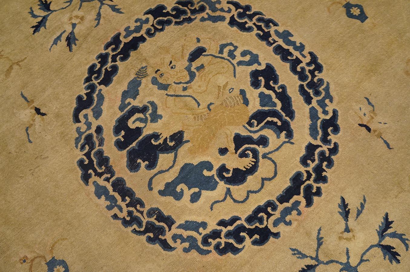 Chinesischer Peking-Teppich des späten 19. Jahrhunderts ( 8'8