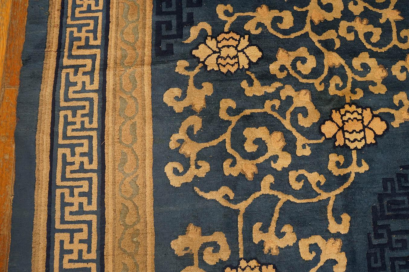 Tapis pékinois ancien de 9' 0'' x11' 4'' Bon état - En vente à New York, NY