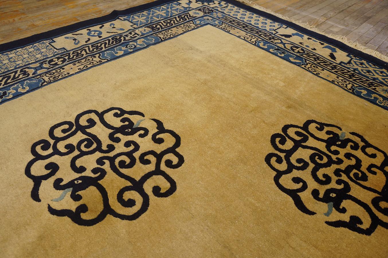 19th Century Chinese Peking Carpet ( 9' x 11'8'' - 275 x 355 ) For Sale 4
