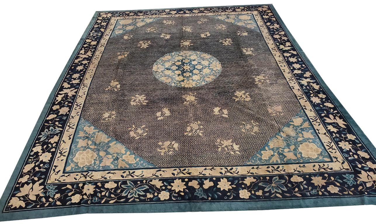 Hand-Knotted Late 19th Century Chinese Peking Carpet ( 9' x 11' 8'' - 275 x 355 cm ) For Sale