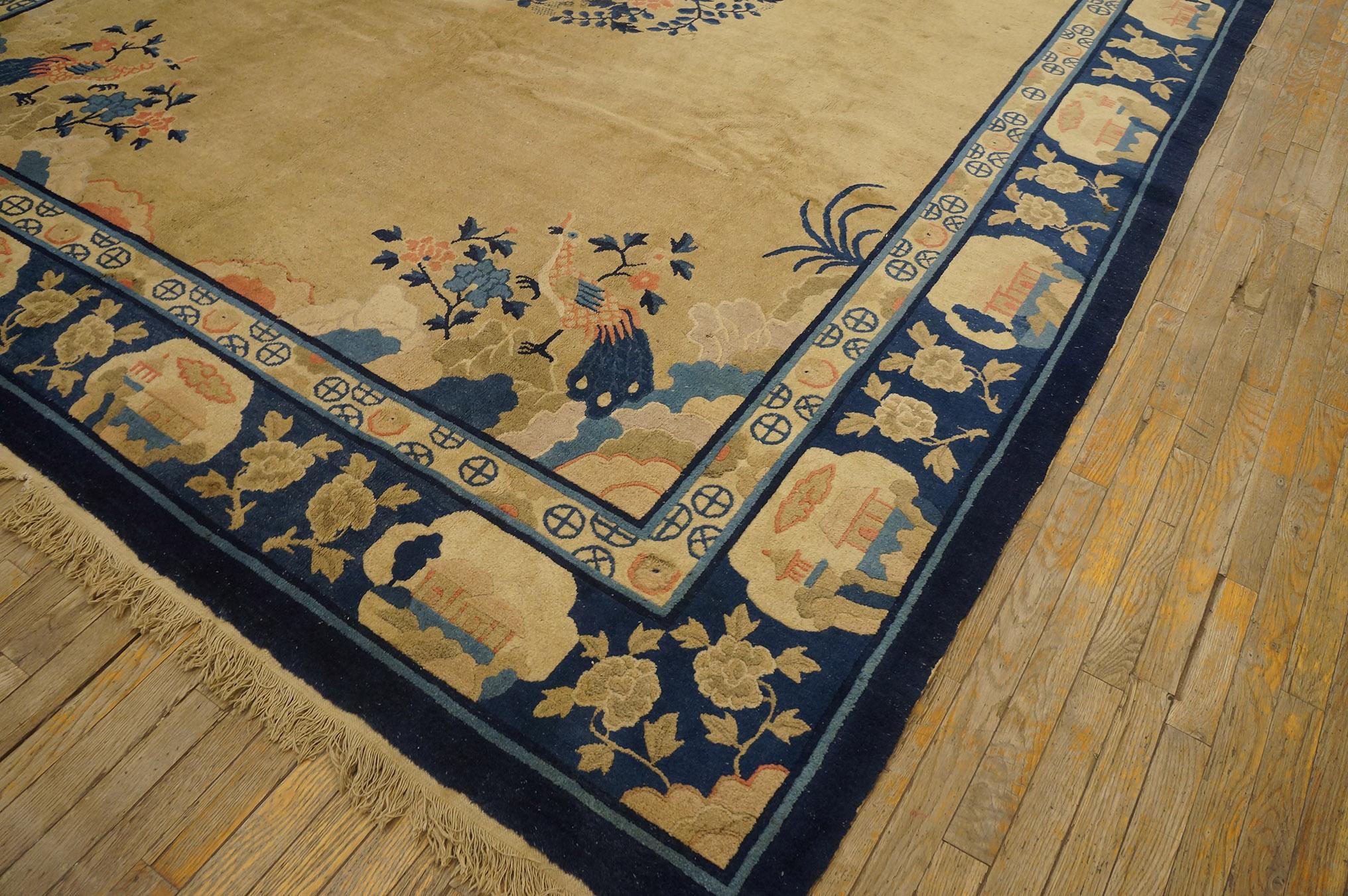 Chinesischer Pekinger Teppich des frühen 20. Jahrhunderts ( 9' x 11'6'' - 275 x 350) im Angebot 2