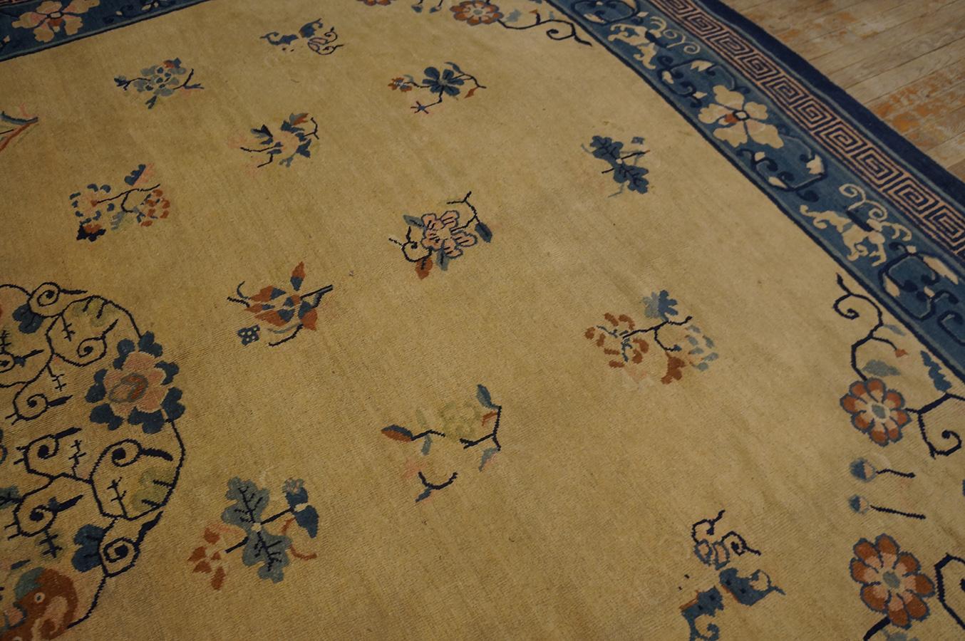 Early 20th  Century Chinese Peking Carpet ( 9' x 11'7'' - 275 x 355 ) For Sale 3