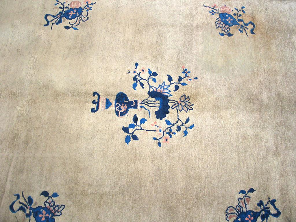Antique Chinese Peking Rug 9' 2'' x 11' 8''  In Good Condition For Sale In New York, NY
