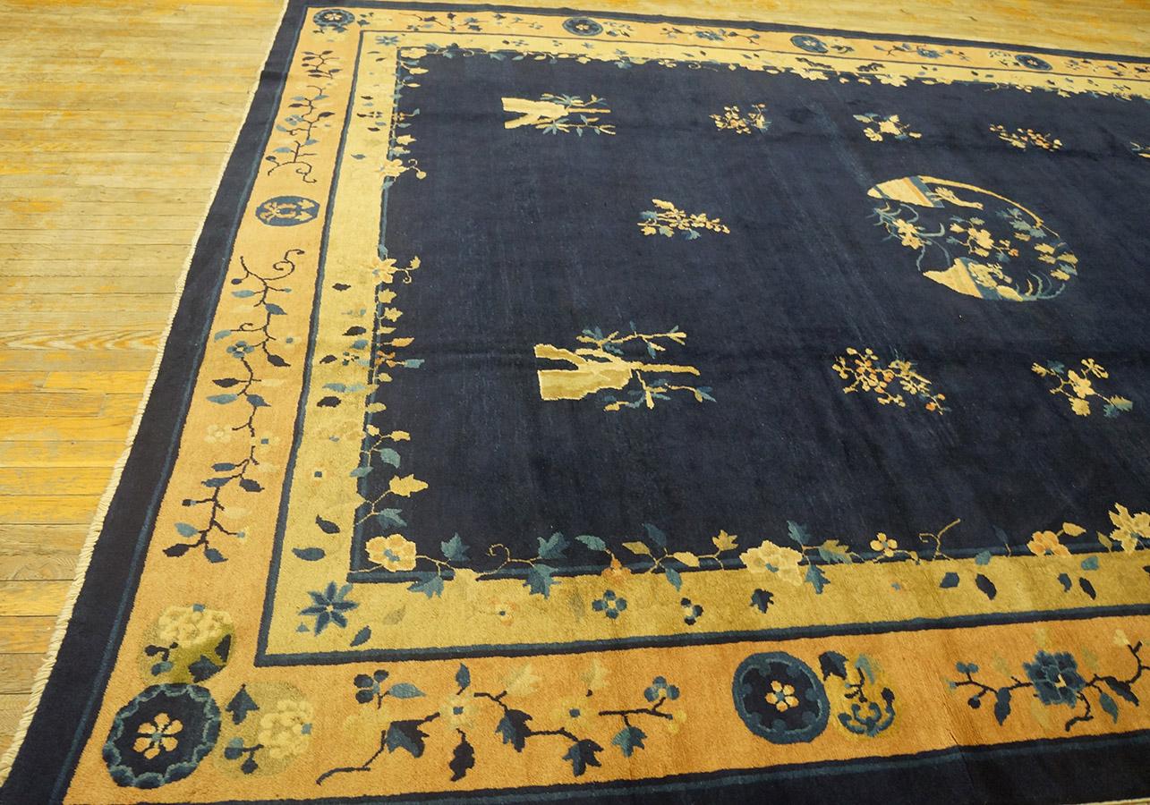 Tapis chinois de Pékin du début du 20e siècle ( 9' 2'' x 11' 7'' - 280 x 353 cm) en vente 5