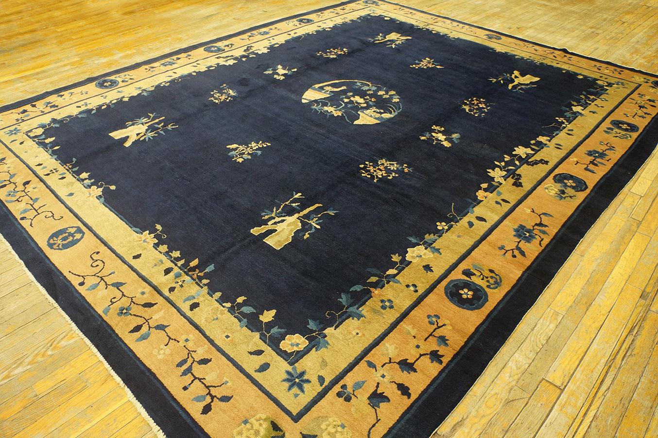 Tapis pékinois du début du 20e siècle ( 9' 2'' x 11' 7'' - 280 x 353 cm )