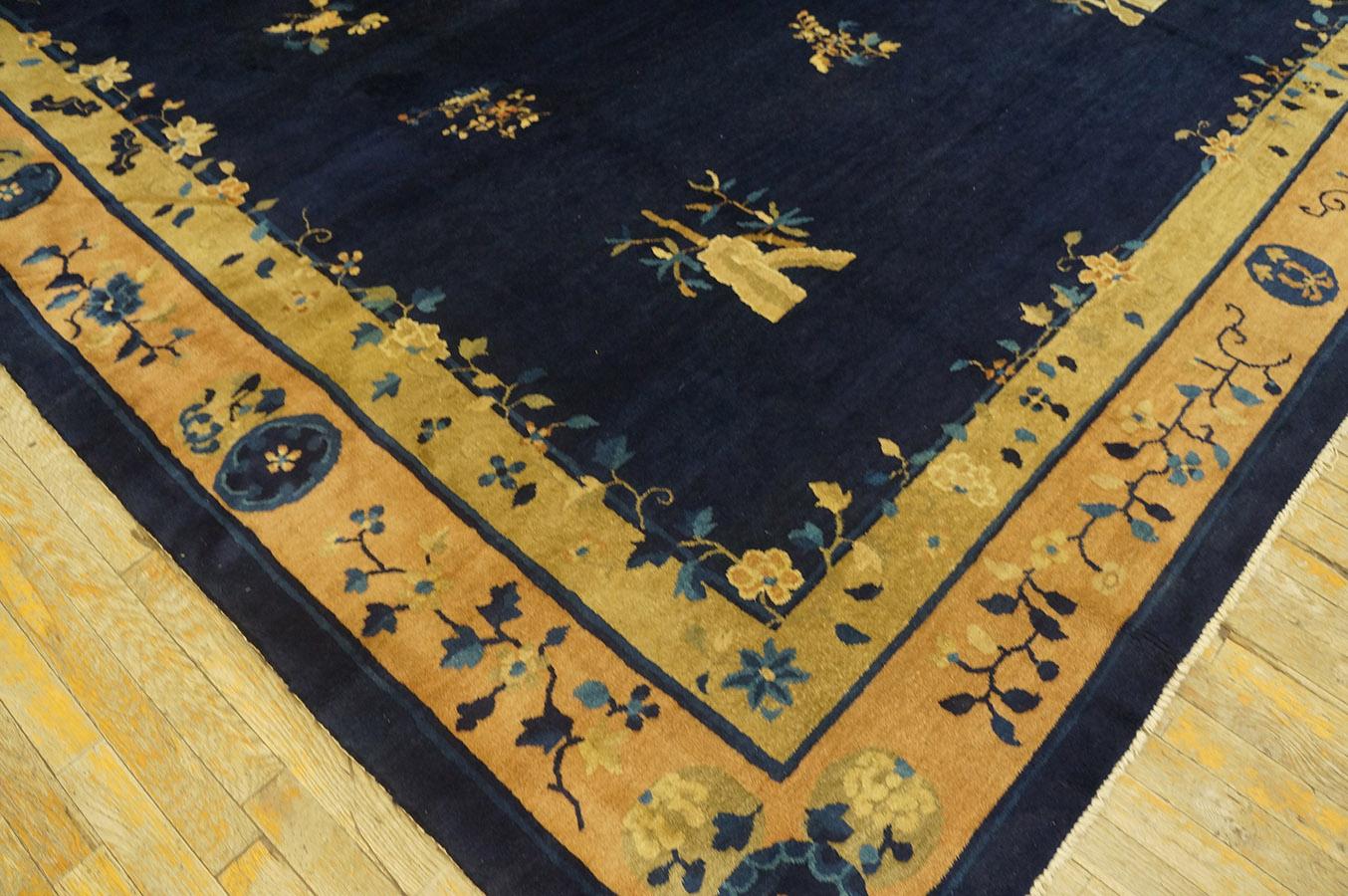 Début du 20ème siècle Tapis chinois de Pékin du début du 20e siècle ( 9' 2'' x 11' 7'' - 280 x 353 cm) en vente