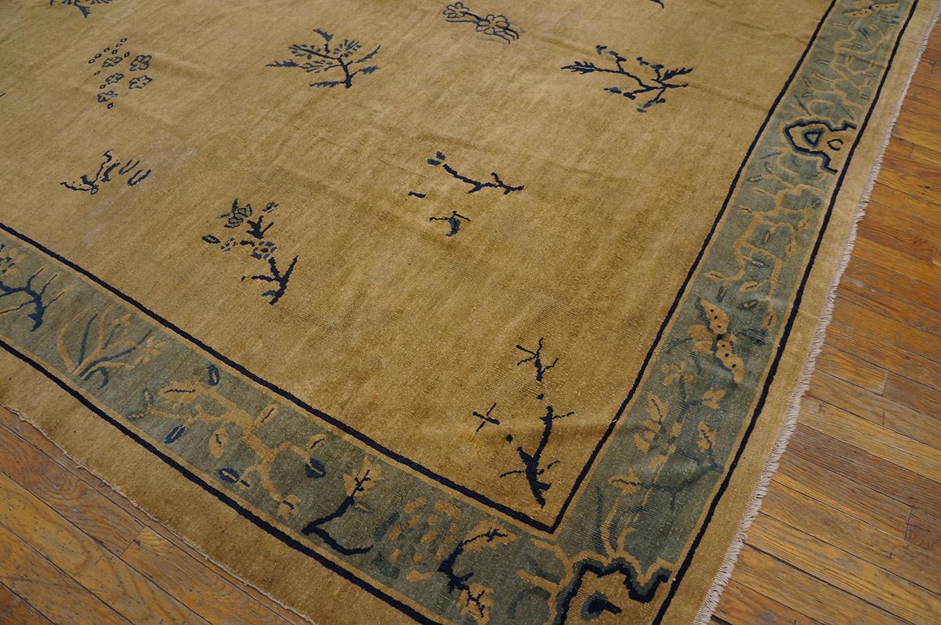 Tapis chinois ancien de Pékin de style chinois Bon état - En vente à New York, NY
