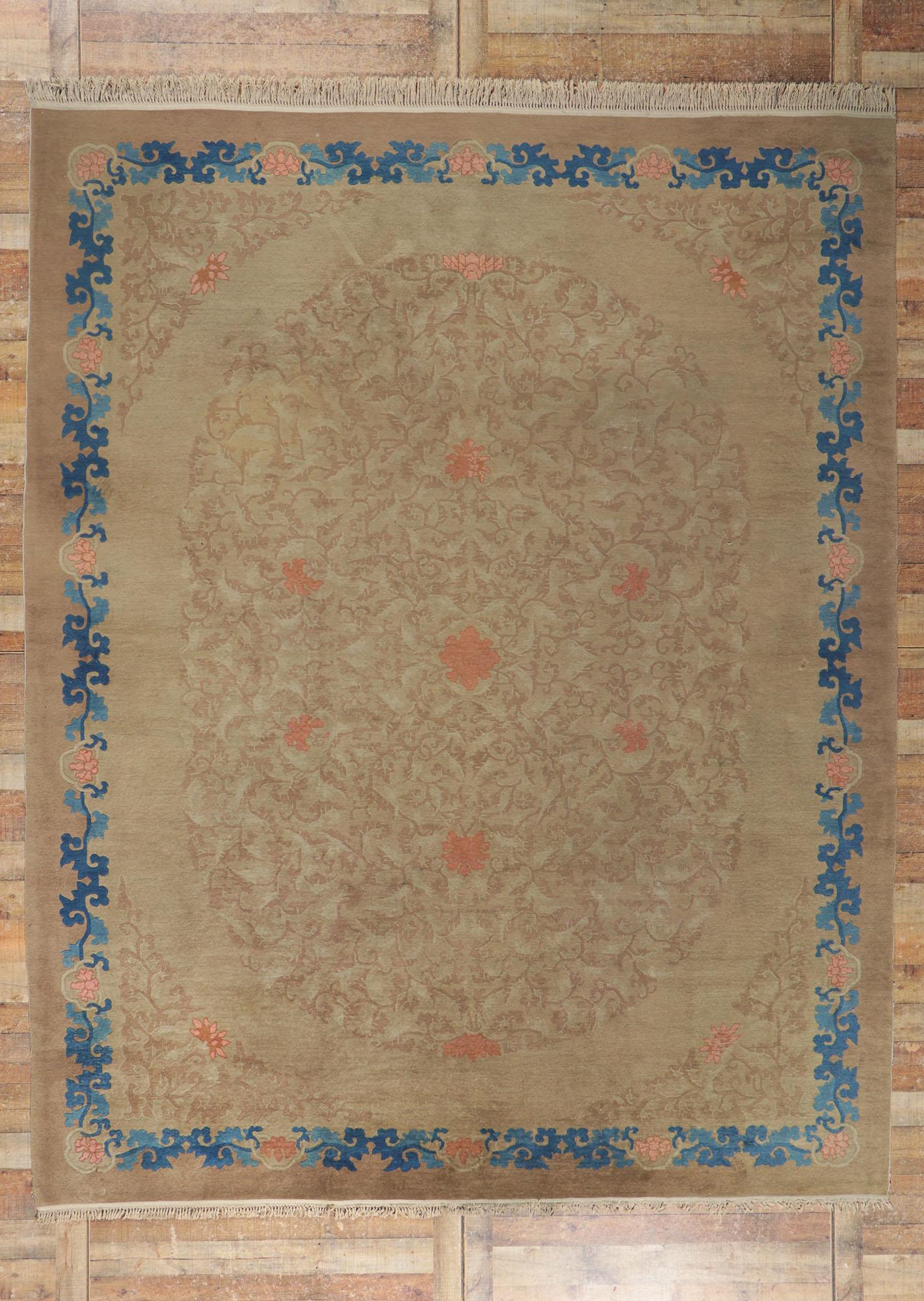 Antique Chinese Peking Rug In Good Condition For Sale In Dallas, TX