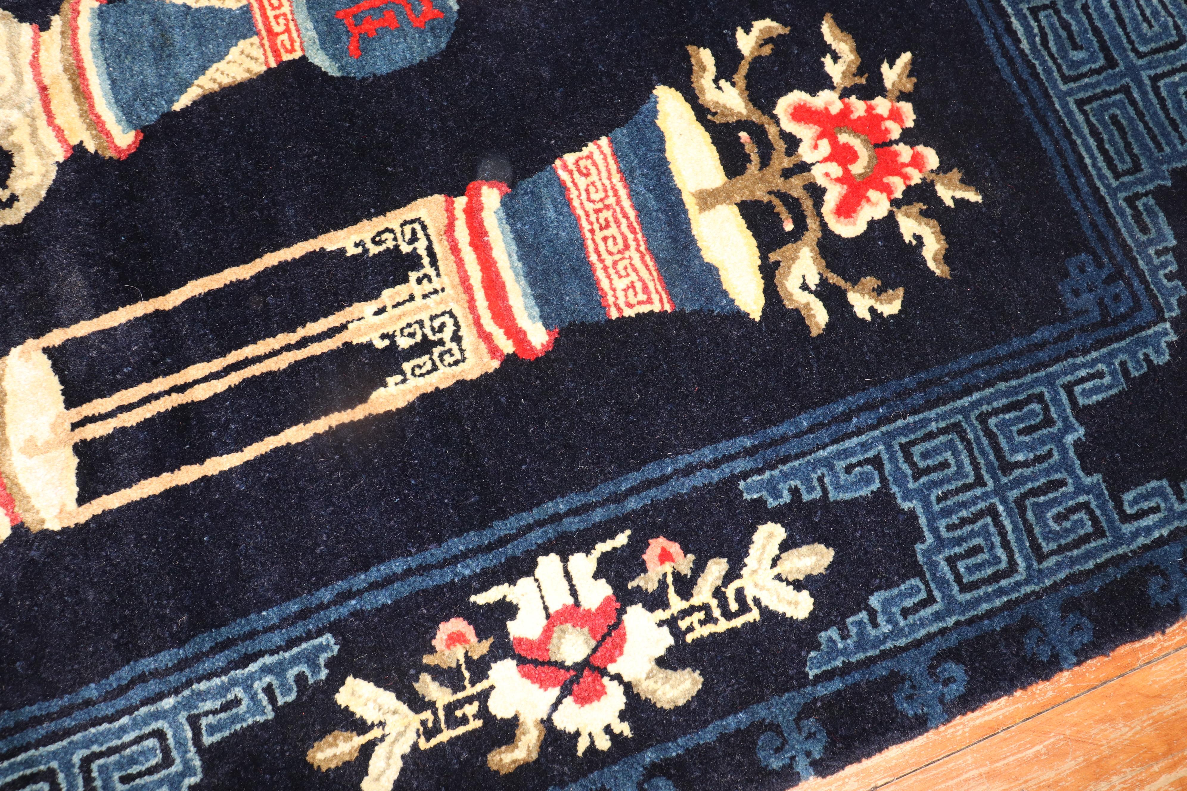 Antiker chinesischer Pekinger Teppich im Angebot 1