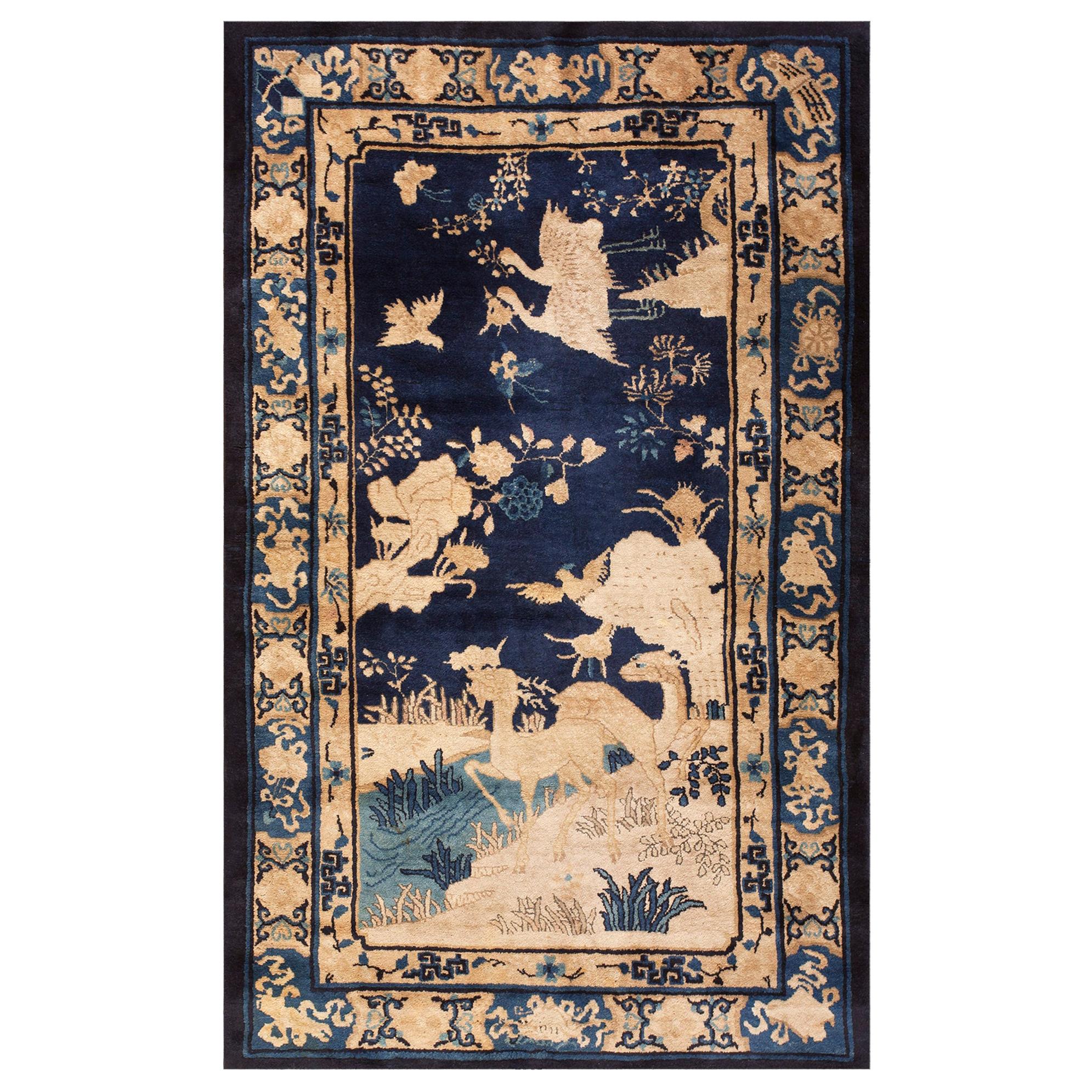 Chinesischer Peking-Teppich des späten 19. Jahrhunderts ( 4' x 6'8" - 122 x 203") 