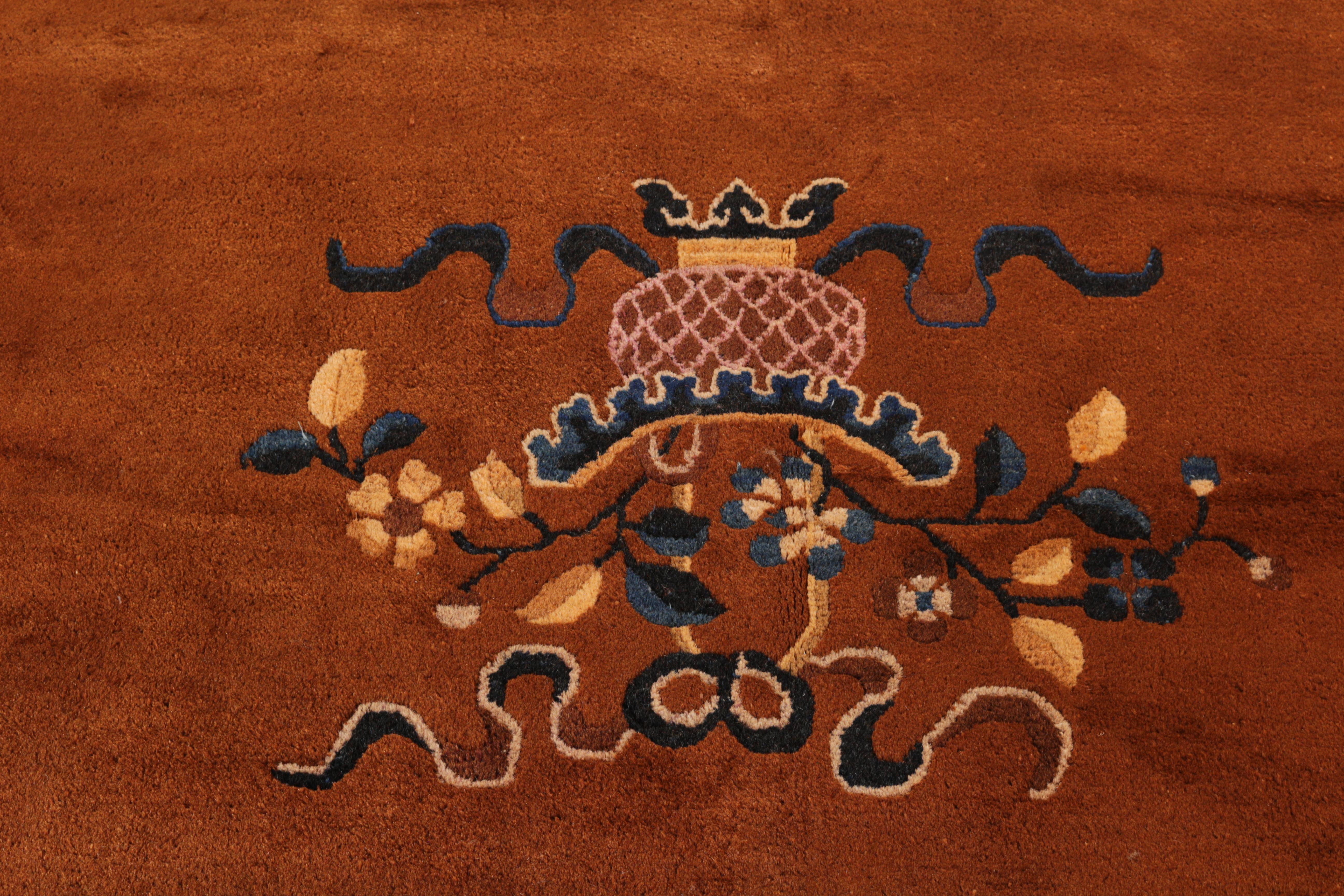 Lana Antico tappeto cinese di Pechino marrone e blu con motivi floreali - Rug & Kilim in vendita