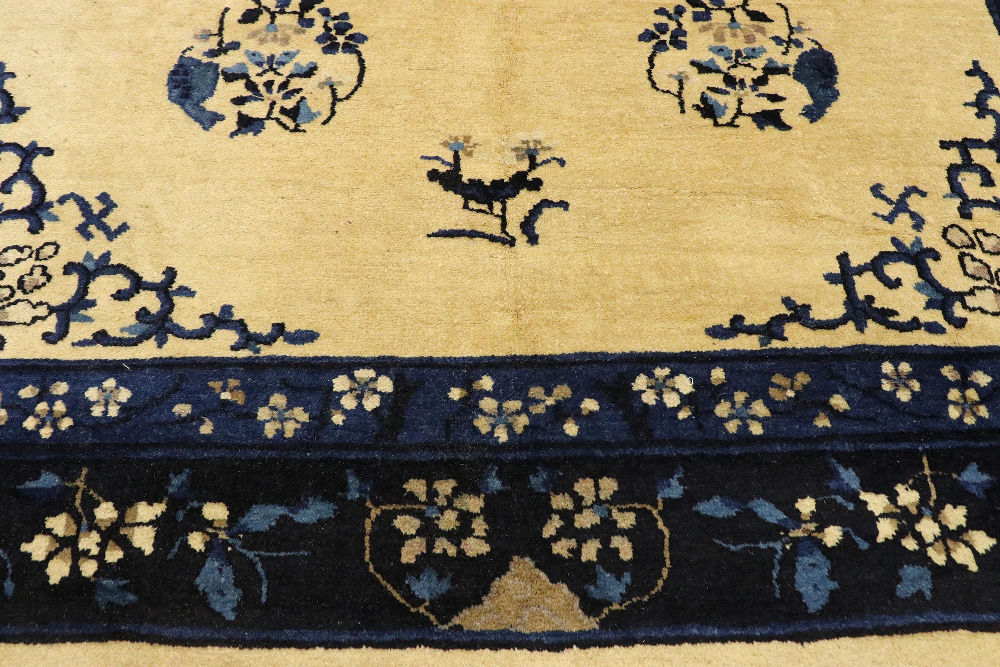 Antique Chinese Peking Rug with Romantic Chinoiserie Style In Good Condition For Sale In Dallas, TX