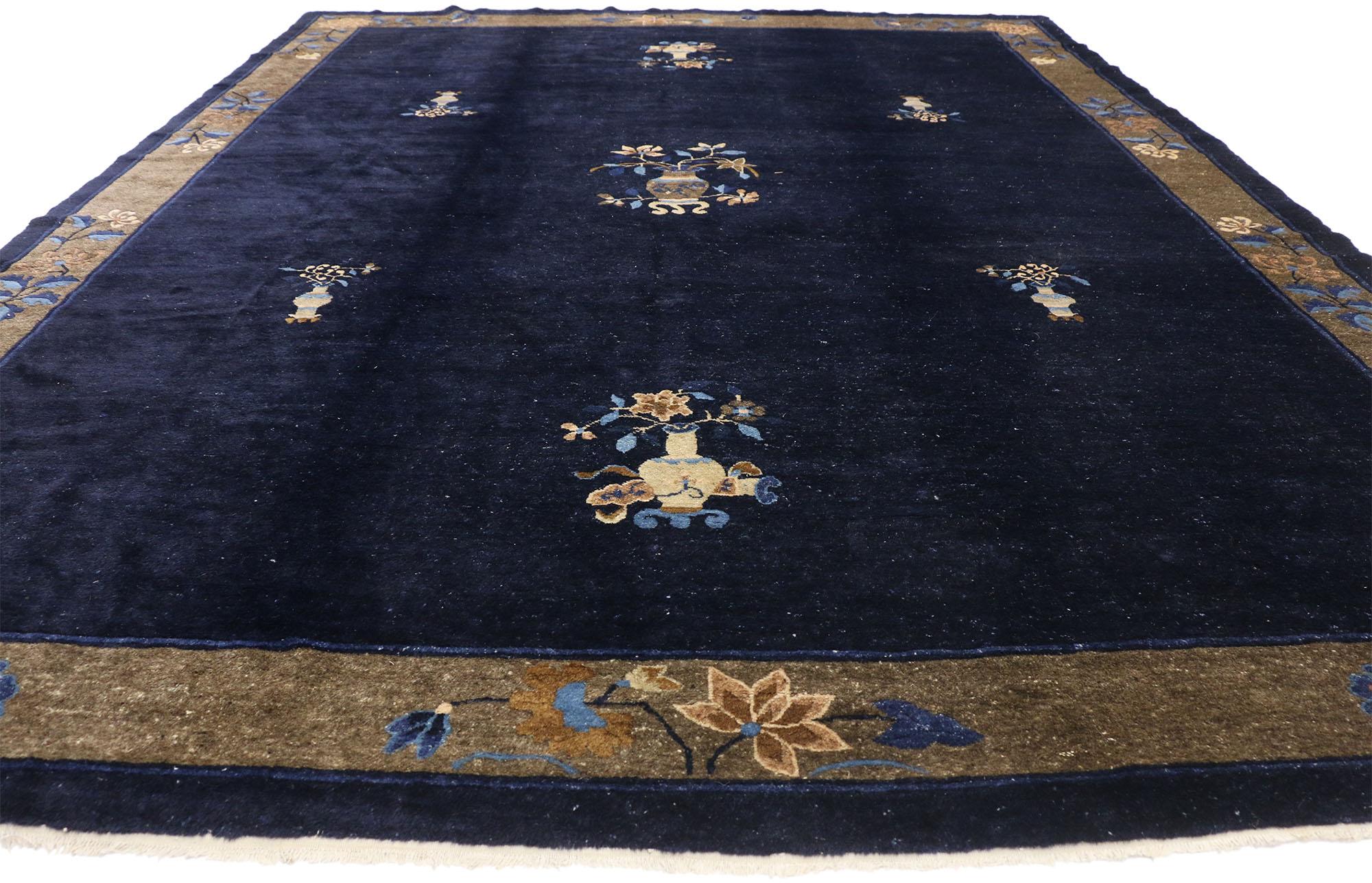 Qing Antique Chinese Peking Rug with Traditional Chinoiserie Style For Sale