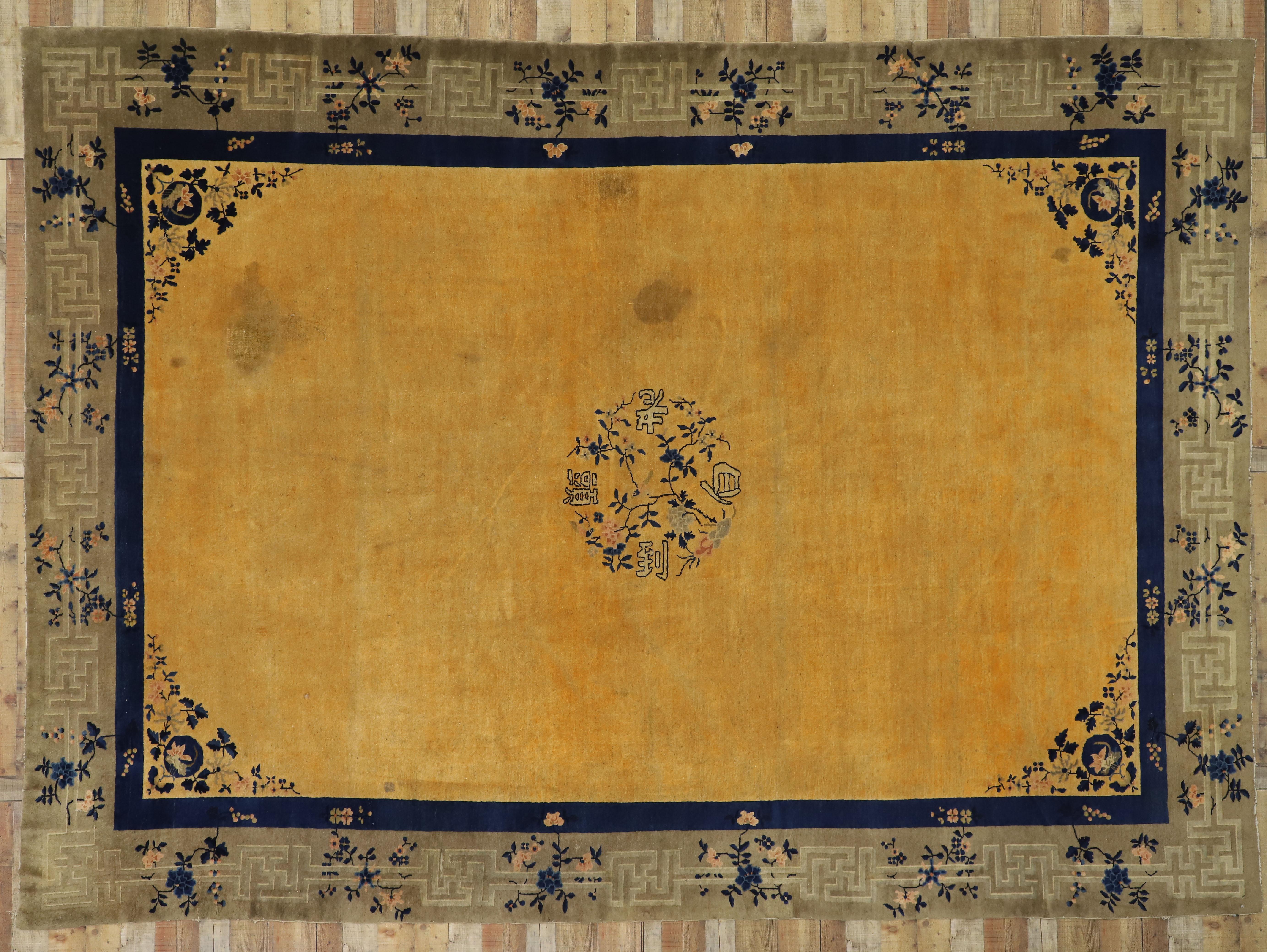 Wool Antique Chinese Peking Wedding Rug with Chinoiserie Style, 11'01 x 15'05 For Sale