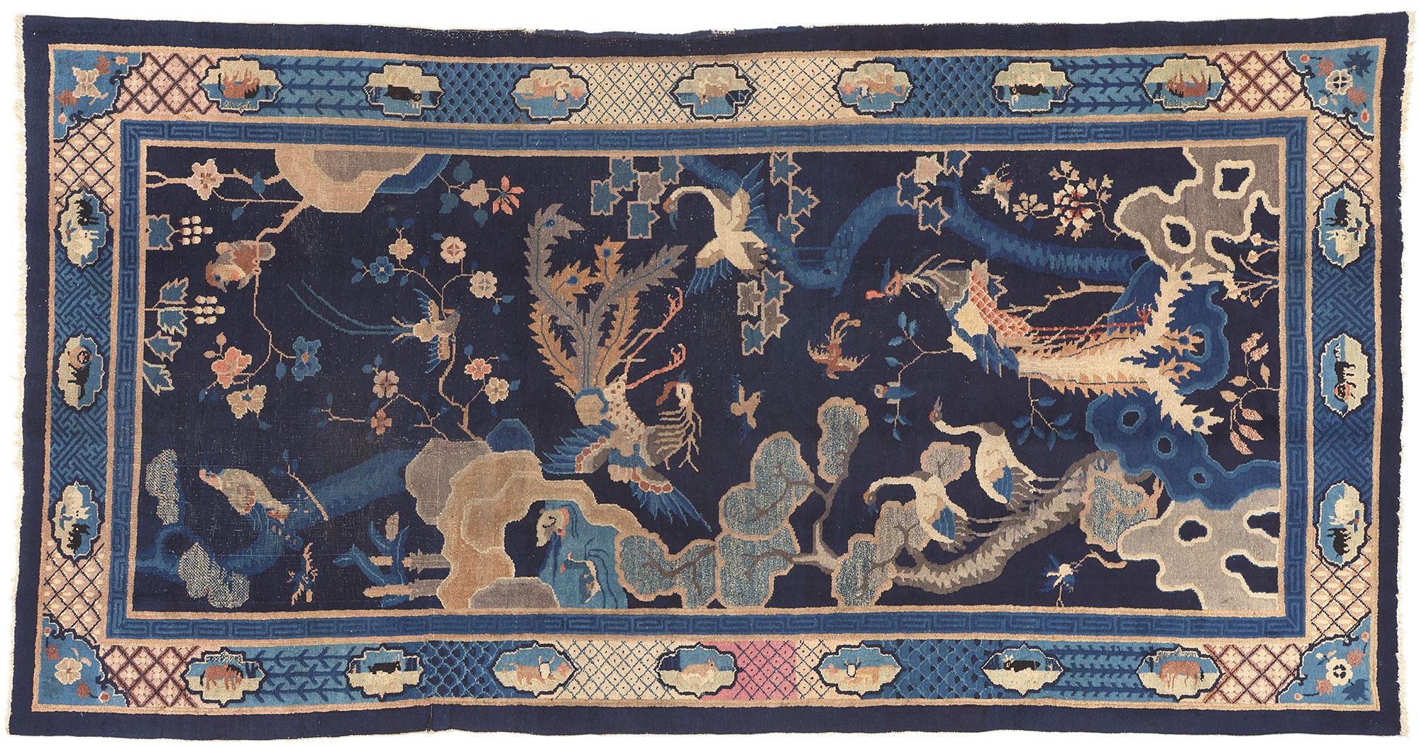 Tapis pictural chinois ancien, Bai Niao Chao Feng, oiseaux saluant le Phoenix en vente 3