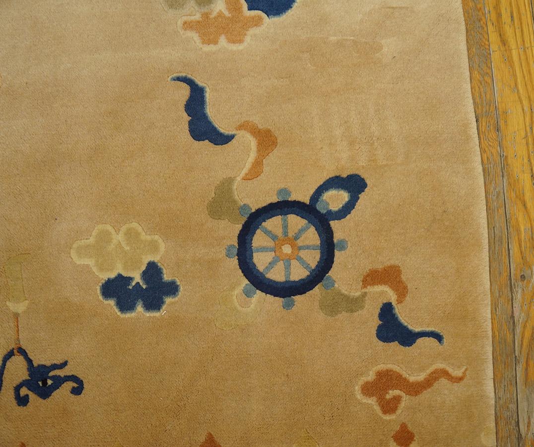 Vintage 1980s Chinese Peking Pillar Carpet ( 4' x 7' - 122 x 213 ) For Sale 7
