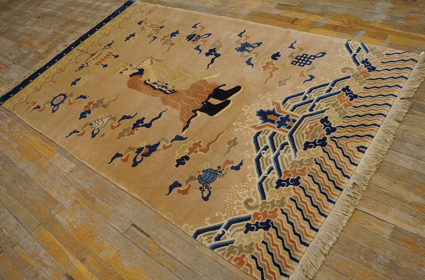 Vintage 1980s Chinese Peking Pillar Carpet ( 4' x 7' - 122 x 213 ) For Sale 8