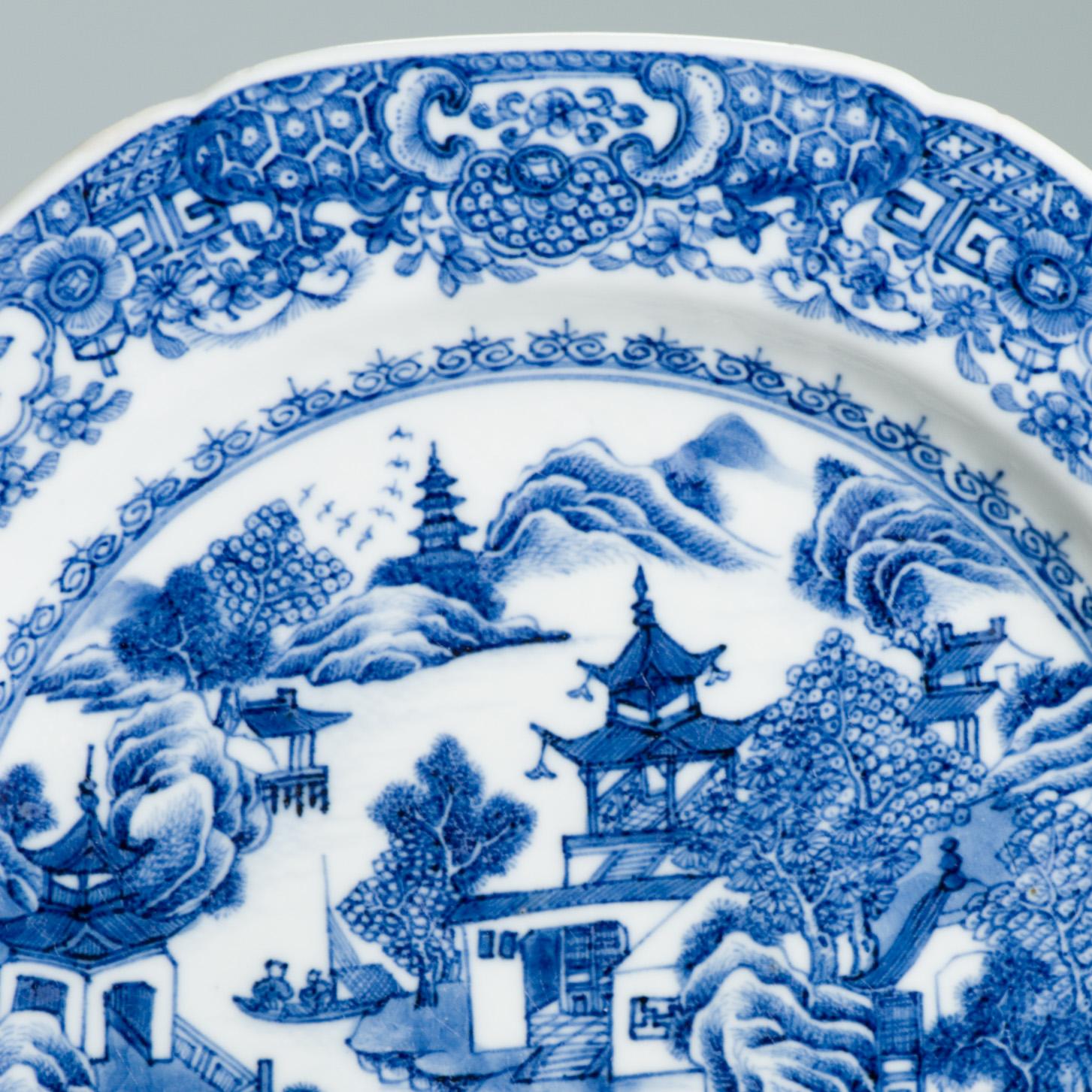 Antiker chinesischer Teller - Qianlong 1750 - Blumen - Porzellan Qing-Dynastie China im Angebot 7