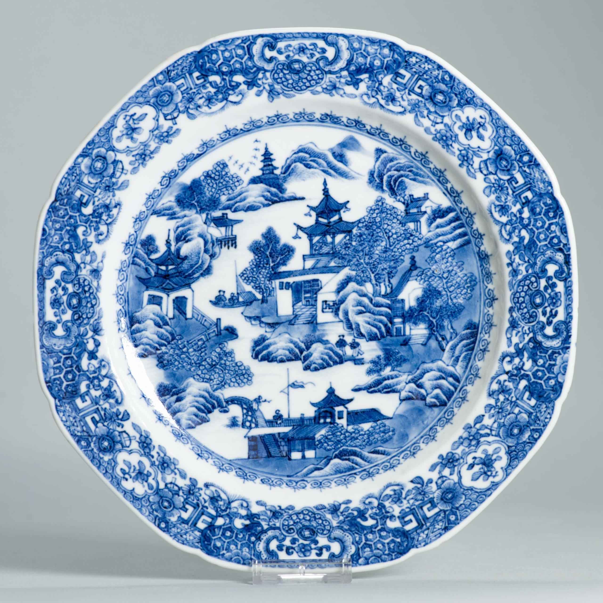 Antiker chinesischer Teller - Qianlong 1750 - Blumen - Porzellan Qing-Dynastie China im Angebot 9