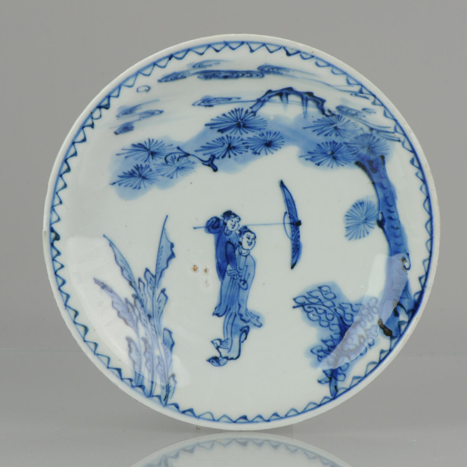 Antikes chinesisches Porzellan 17. Jh. Kosometsuke Umbrella Romantic Meeting Plate (Chinesisch) im Angebot