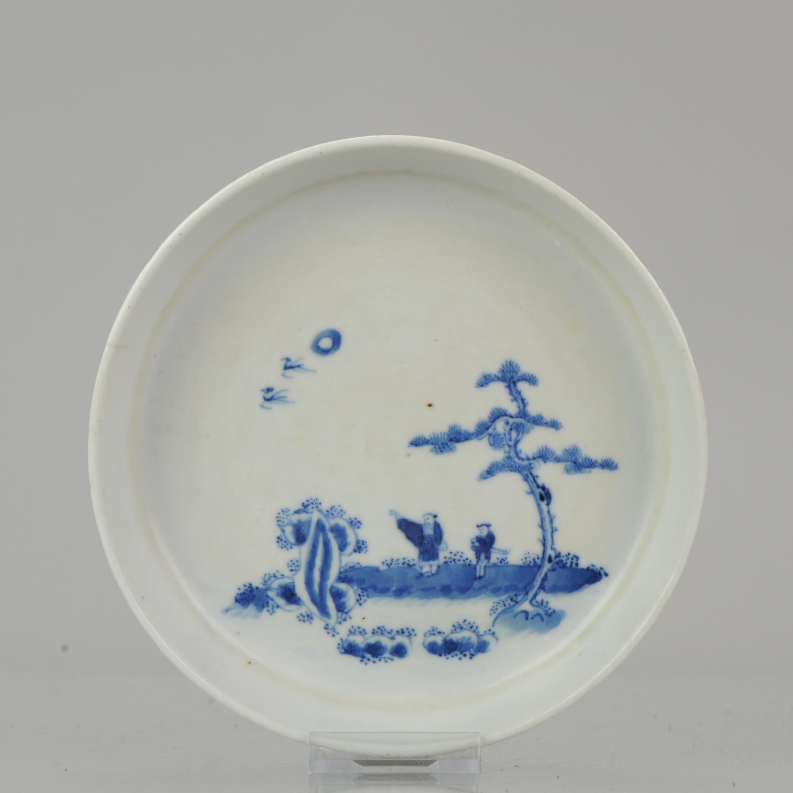 Description
A top quality dish of Bleu de Hue porcelain. The interior painted with a scene from with a literatus and student looking at cranes. China, 19th century. For the Vietnamese market.

Marked on the base

Bleu de Hue

Chinese blue and