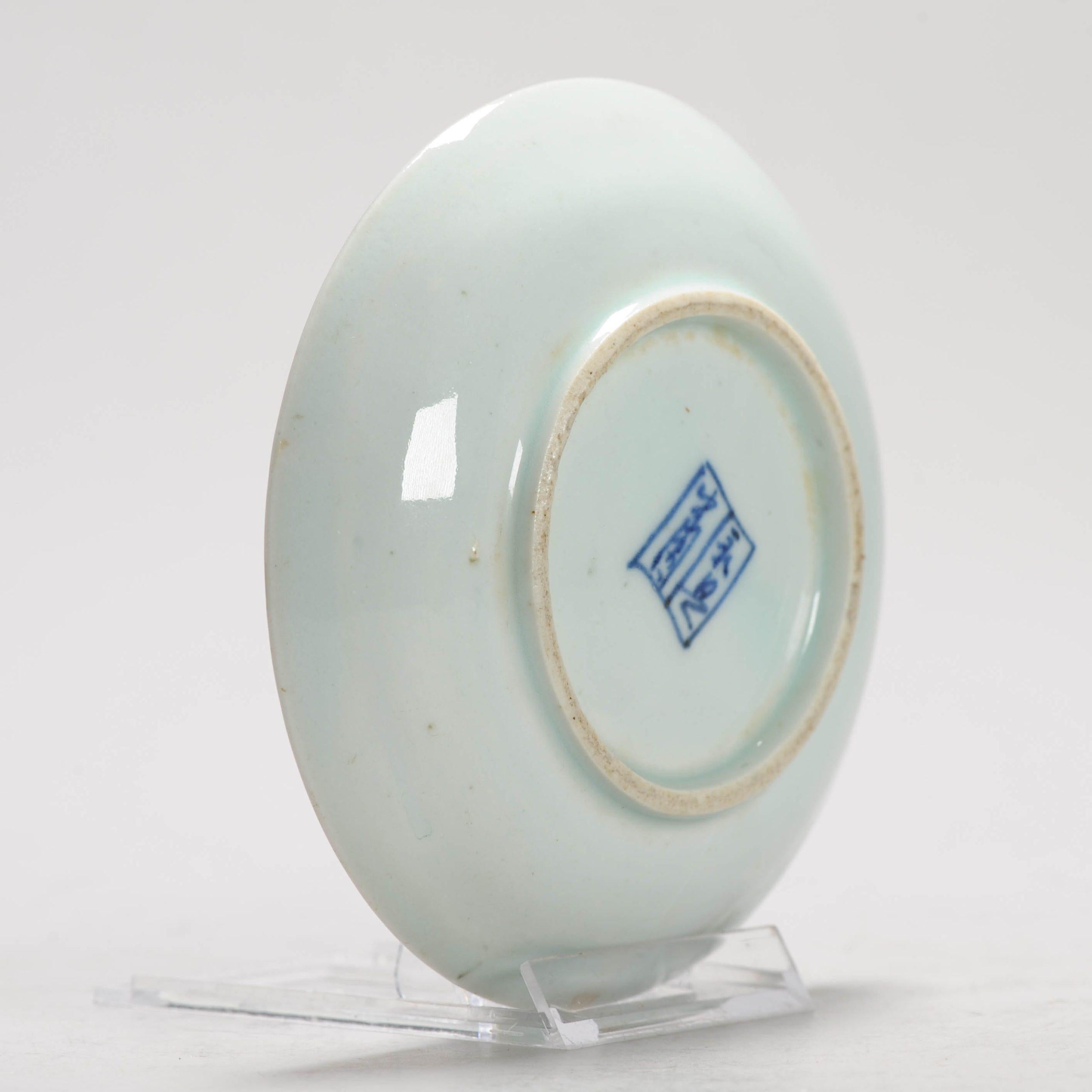 19th Century Antique Chinese Porcelain 19th century Chine de commande Dish Eagle History For Sale