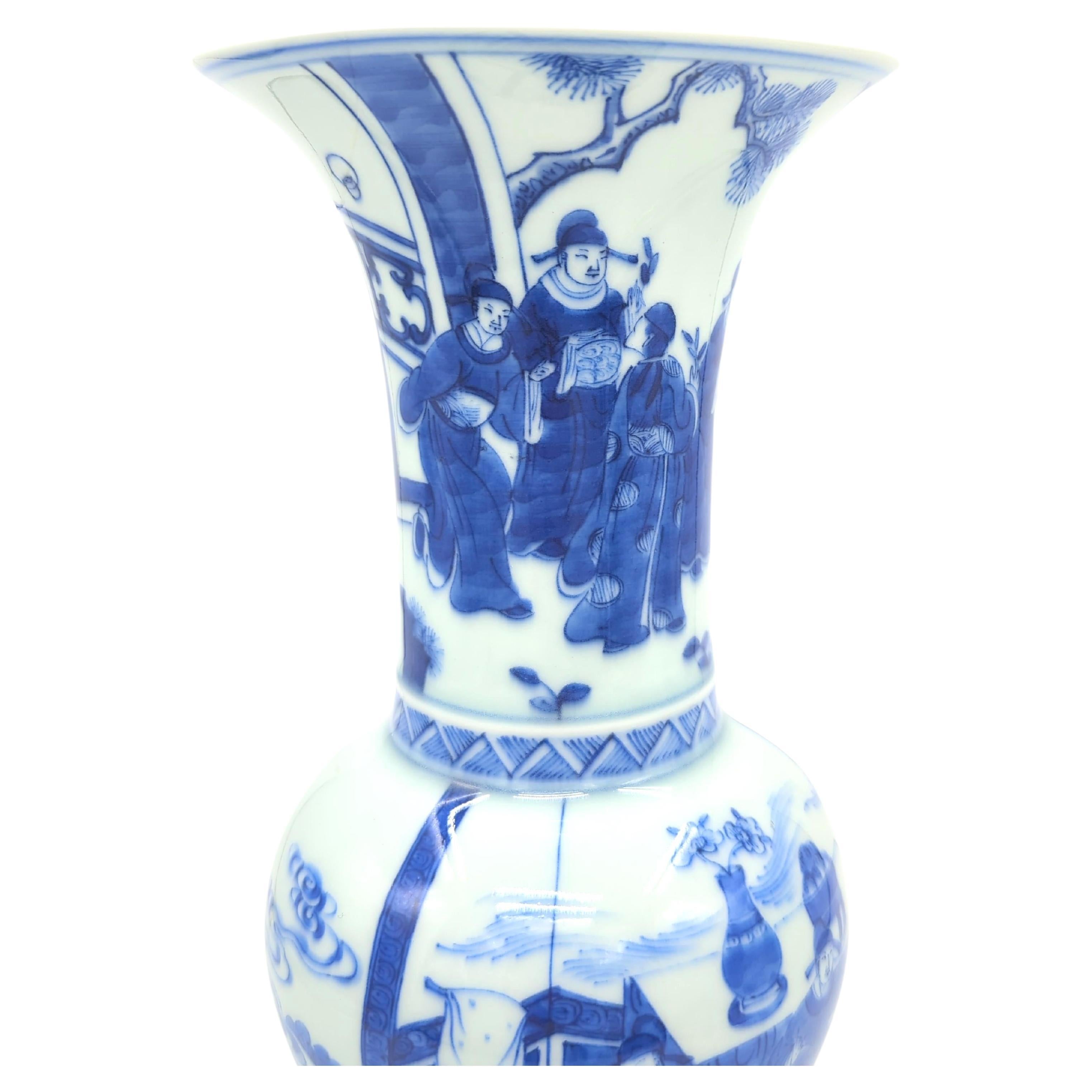 Antique Chinese Porcelain Blue & White Figural Gu Vase Late Qing R.O.C. 19/20c In Fair Condition For Sale In Richmond, CA