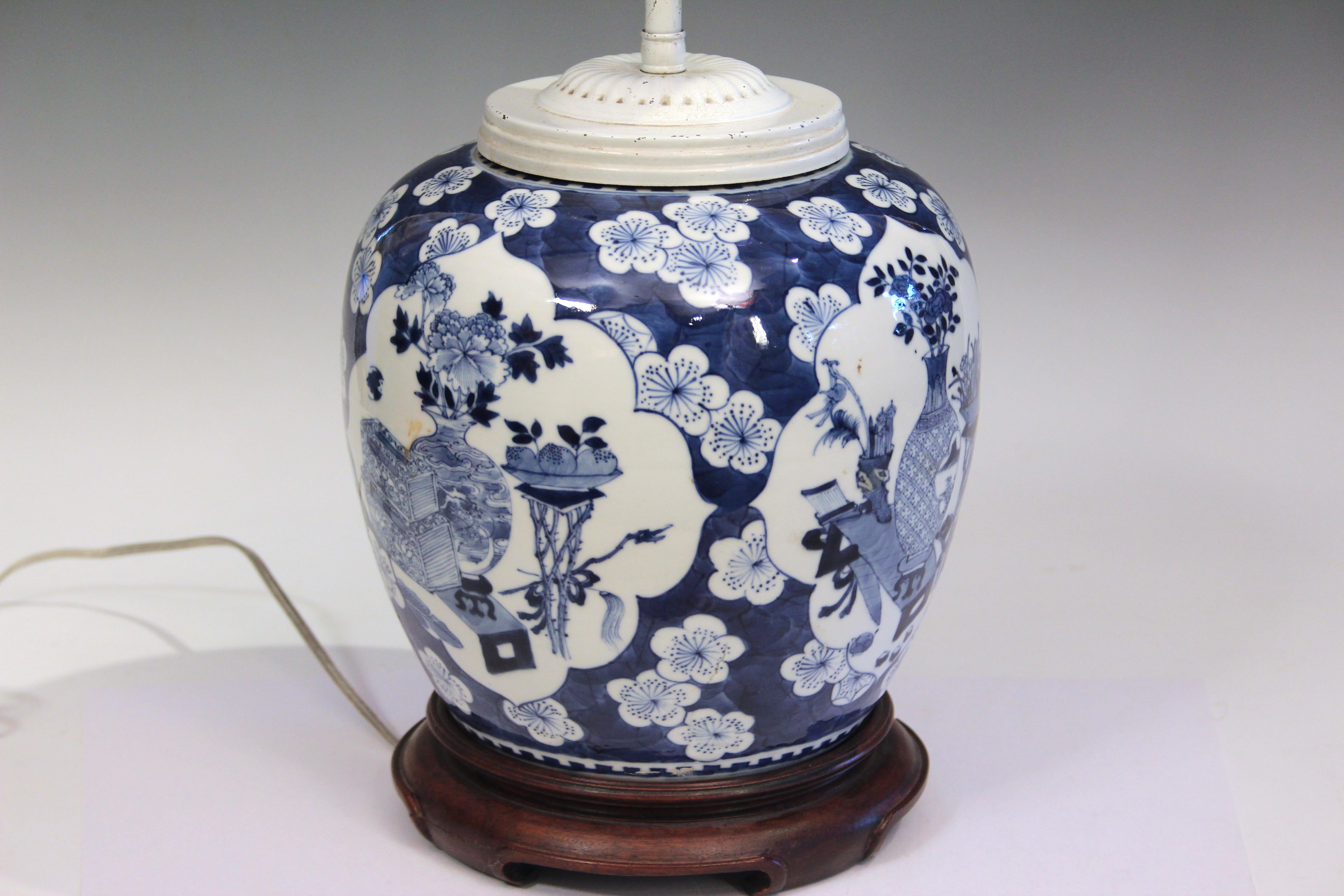 Antigua lámpara de porcelana china azul y blanca Hawthorne Ginger Jar 18th/19th Cen Pintado a mano en venta