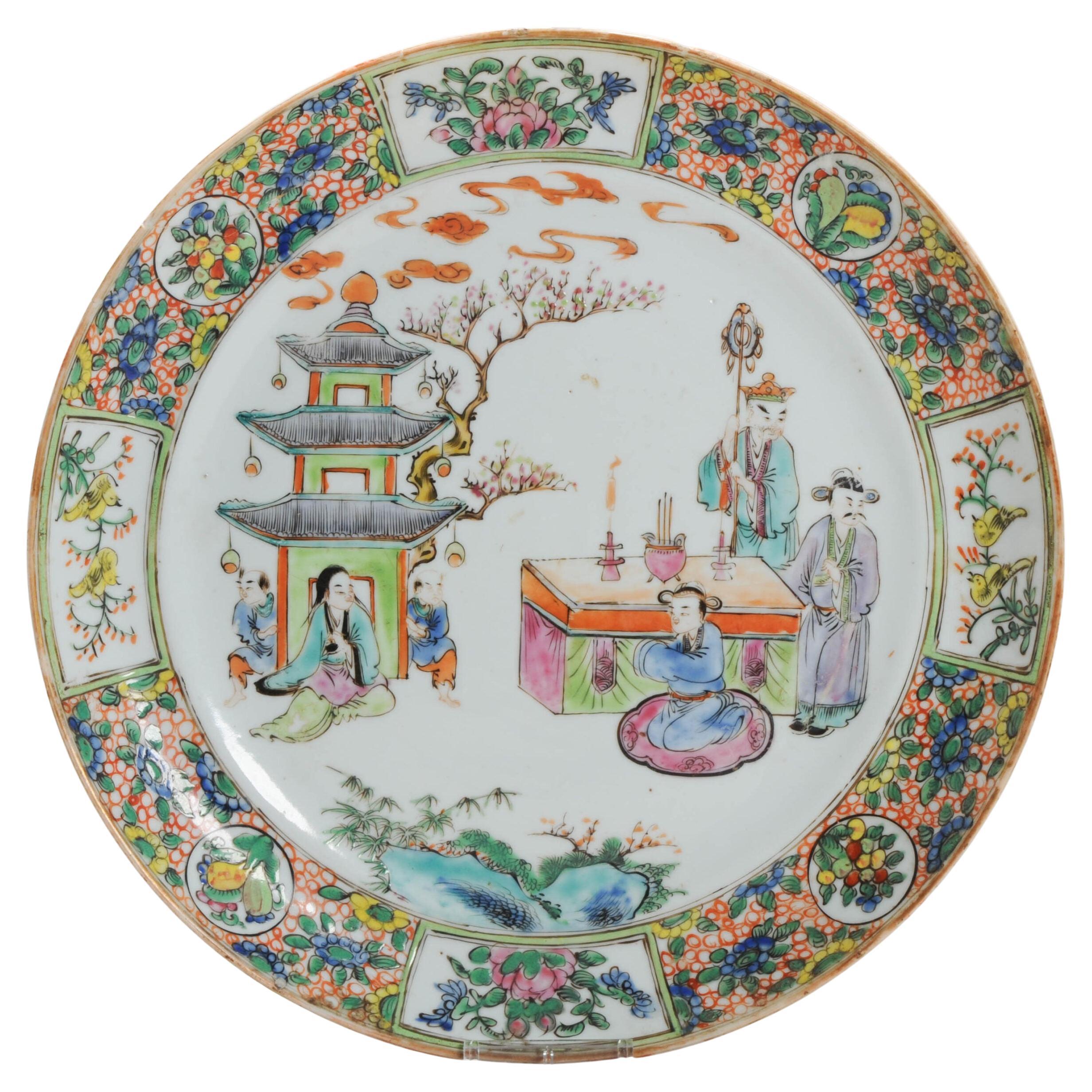 Antiguo Plato de Porcelana China Cantonesa Figuras Qing Guangxu