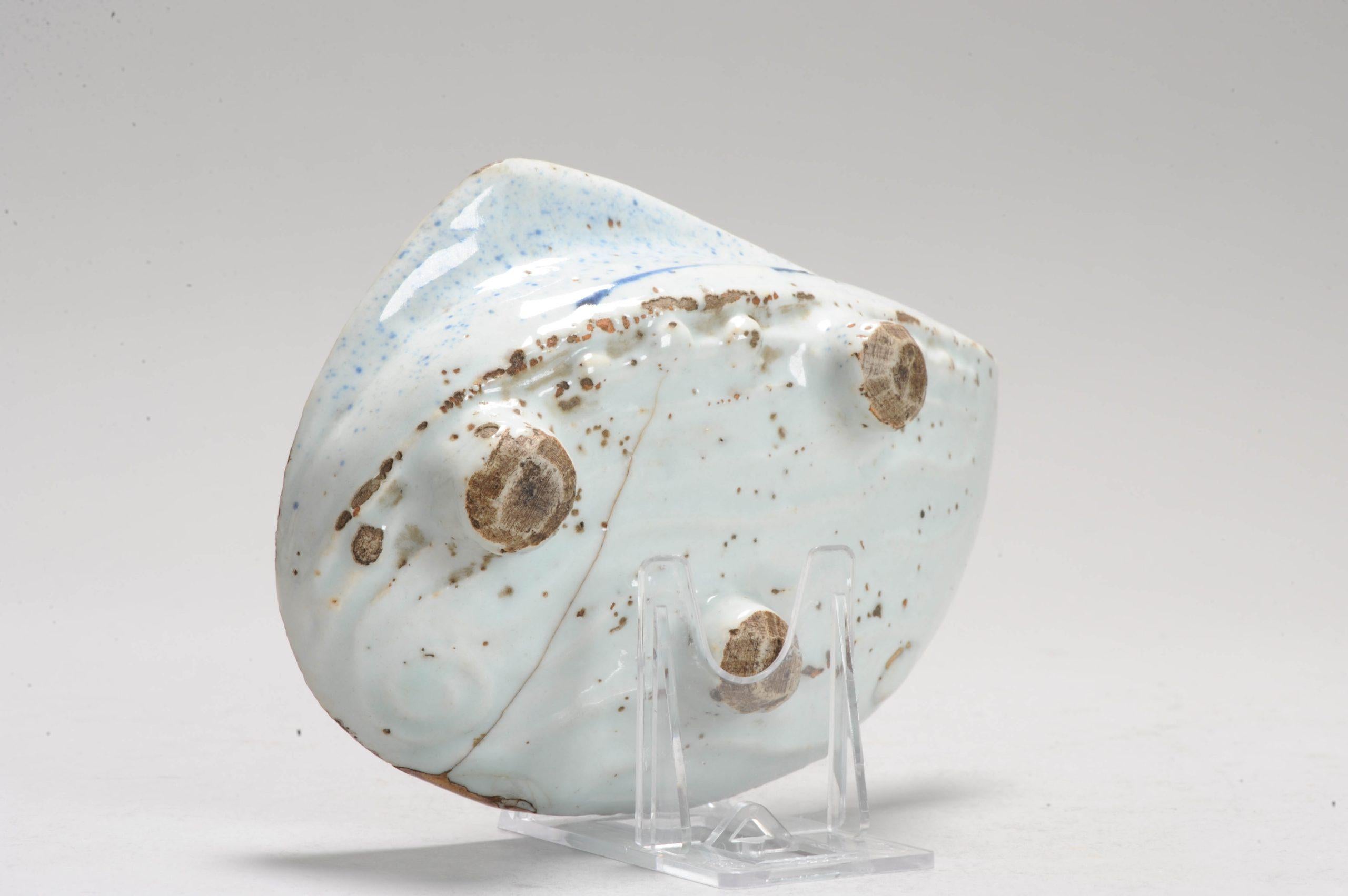 Antique Chinese Porcelain Dish ca 1600-1640 Shell Shape Calligraphy Kosometsuke For Sale 5
