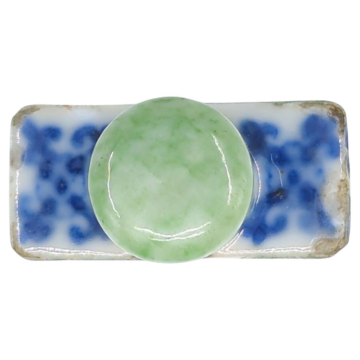 Bouteille de parfum famille rose ancienne porcelaine chinoise pagode Qing Jiaqing Mark 19c en vente 2